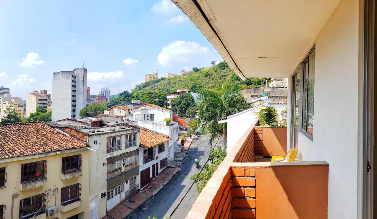 Roof Hostel Cali Esterno foto